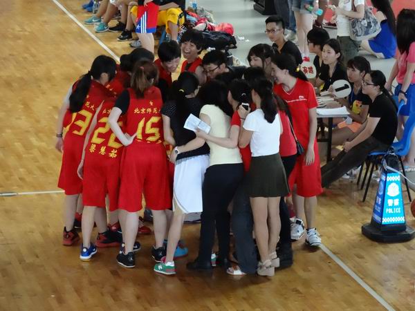 乐鱼app-热火观众热烈欢呼！，莱万多夫斯基迎来十二赛季出色发挥再创辉煌时刻的简单介绍-乐鱼app